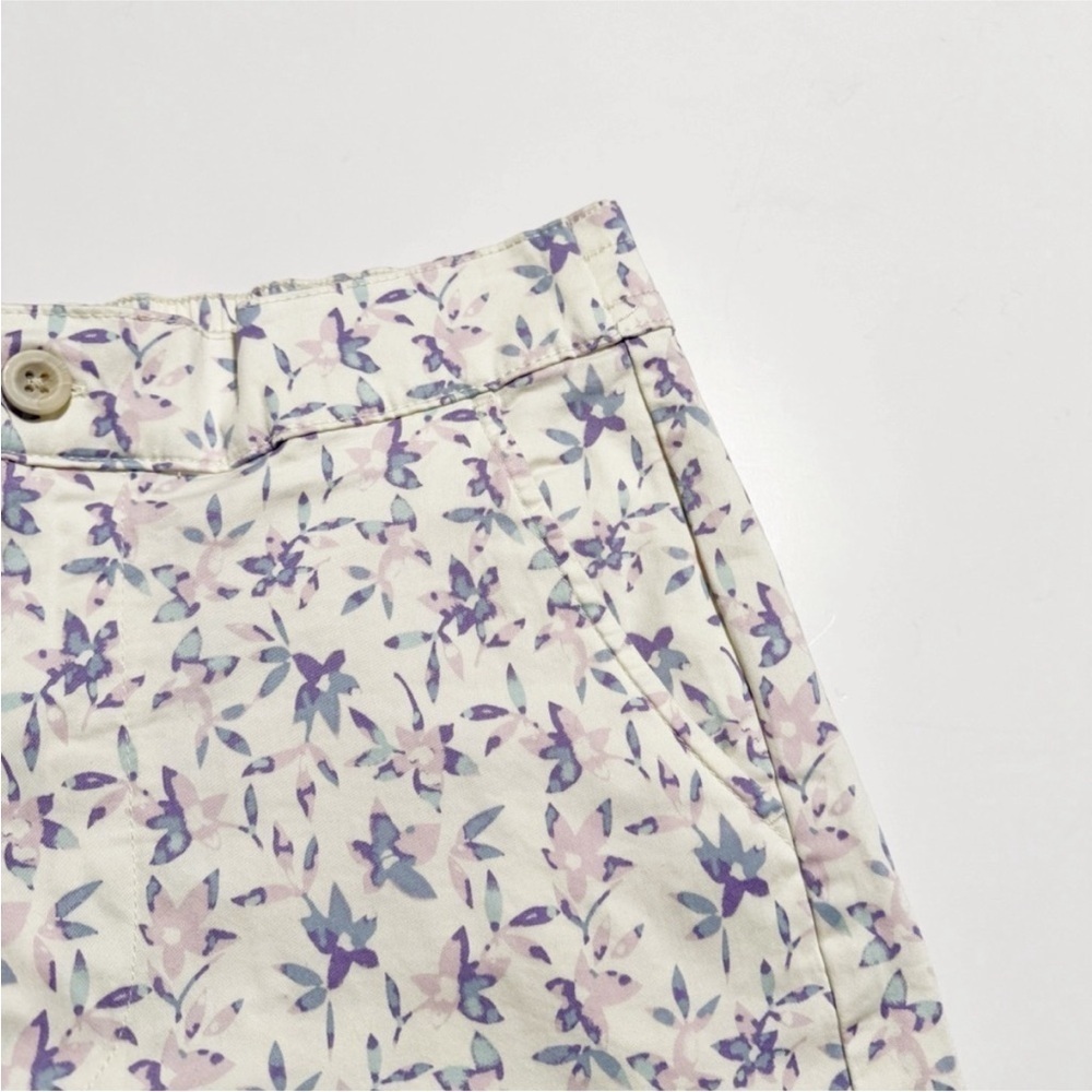 Jachs Girlfriend High Waist Purple and White & Lavender Floral Summer Shorts - Picture 5 of 9